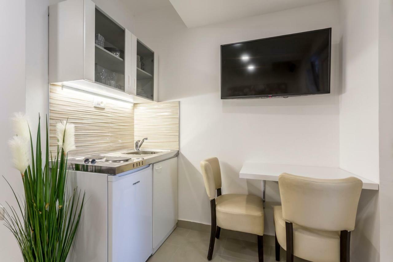 Studio Apartment Nikol 斯普利特 外观 照片